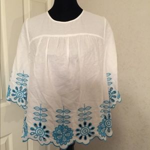 Crown & Ivy tunic Top open back size M